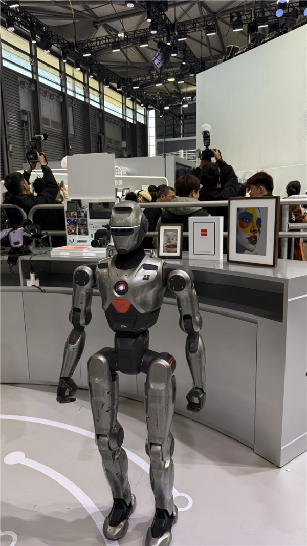 AWE 2026 焦点：KoKonna 开启“言出画随”的艺术新时代 