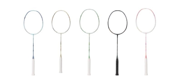 新手入门羽毛球拍推荐：尤尼克斯三款全碳素入门拍值得选择 