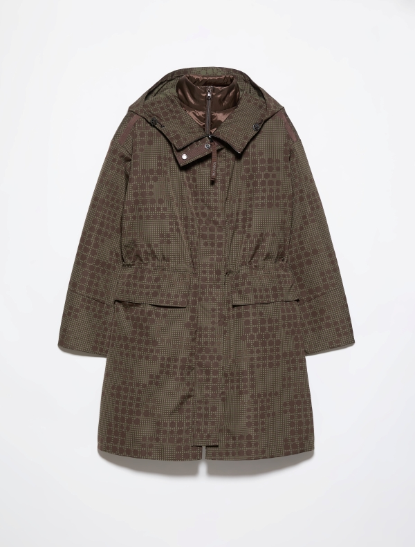 MAX&Co. 携手品牌RÆBURN 发布轻户外合作设计系列—SNAP. PACK. DEPLOY.「一触·即发」 