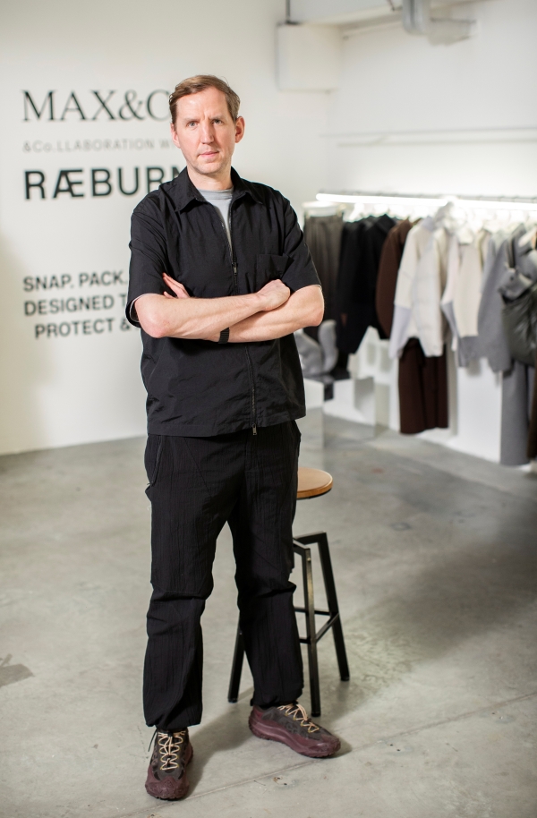 MAX&Co. 携手品牌RÆBURN 发布轻户外合作设计系列—SNAP. PACK. DEPLOY.「一触·即发」 