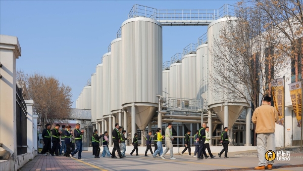 共酿新蓝海，创富“龙抬头”，优布劳3月大型招商会近百人参加 