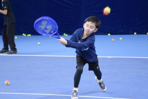 创新消费模式落地北京：儿童网球培训推“1元定金”，199元可上6节启蒙课 