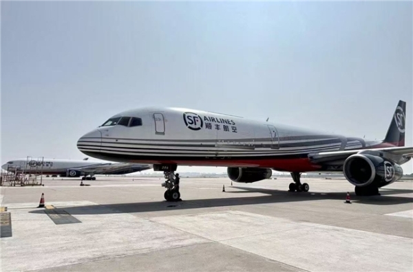 供销两旺“炒”醒春天，顺丰春茶专机率“鲜”启航