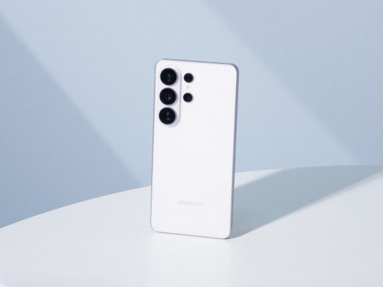 把参数兑现为体验：从Galaxy S26 Ultra看三星如何重新定义AI时代的旗舰护城河 