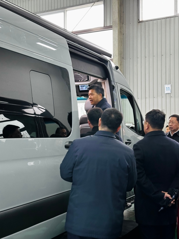 把脉消费趋势，赋能产业升级：商务部副部长盛秋平赴壹万科技调研 