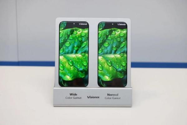 MWC2026观察：AI终端加速落地，维信诺以显示技术重构交互入口 