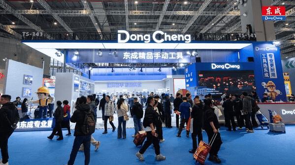 东成持续构建全链路工具生态 首次携双展台亮相上海五金展 