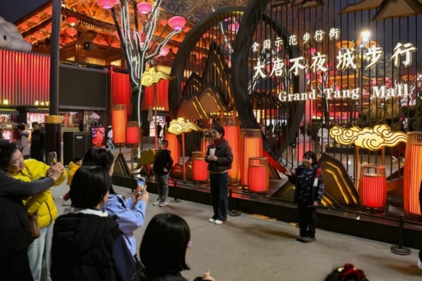 全国乐园TOP10推荐：厦门园博苑花灯乐园上榜，春季出游解锁更多玩法 