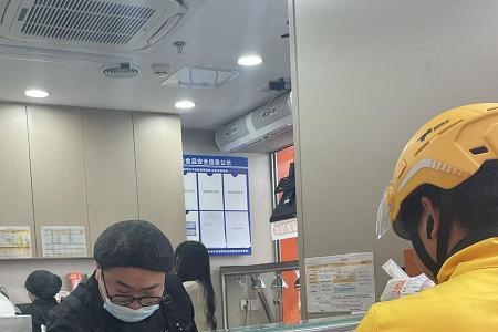 从成都美食江湖跑出的“黑马”：掌门土豆，凭什么让年轻人排队买单？ 