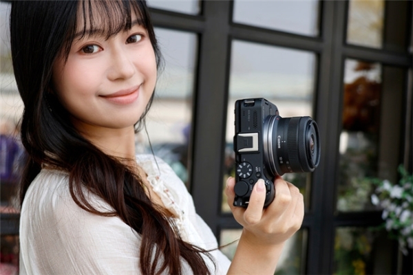 春花盛放｜佳能微单镜头搭配攻略，多场景春日氛围全覆盖  