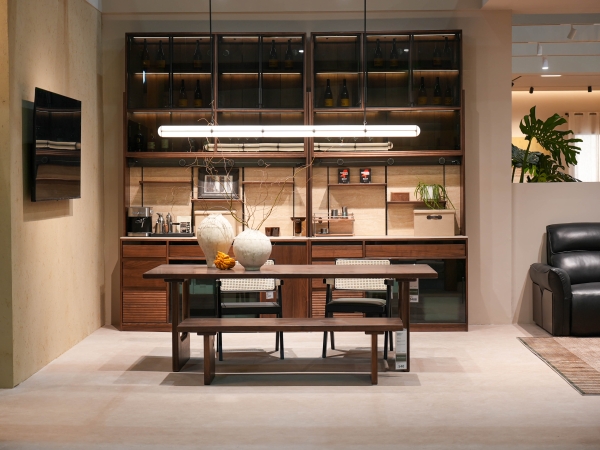 源氏木语荣膺福布斯2026大消费年度价值企业 多维发力引领实木家居新风尚 