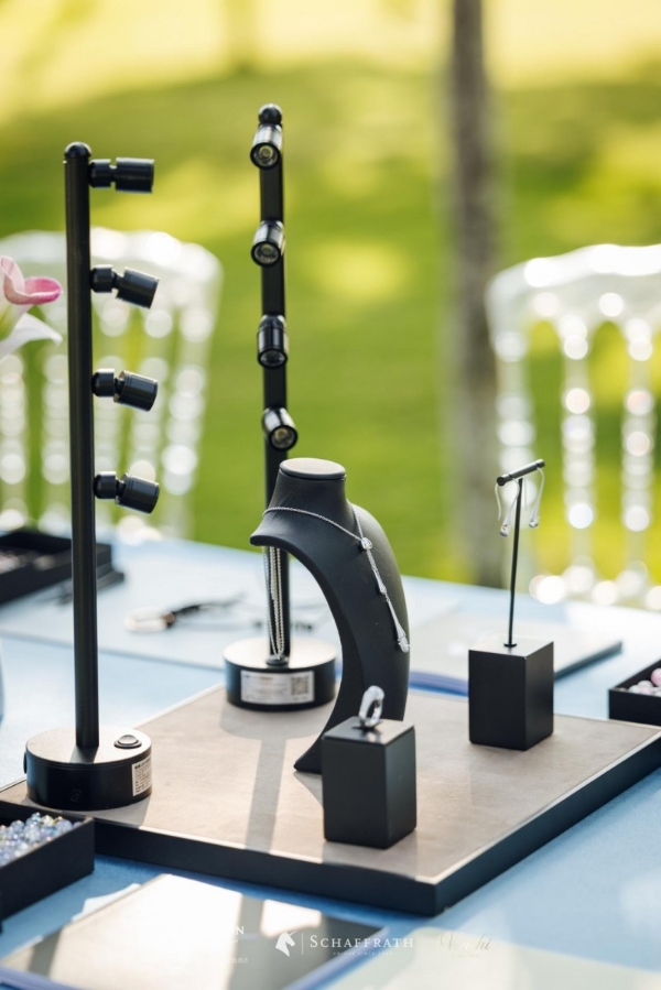 汀海为韵，爱意逐光：德国高级珠宝沙夫拉SCHAFFRATH臻耀三亚海棠湾民生威斯汀婚礼秀 