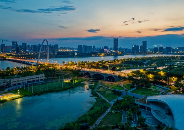 新晋城市新中心，西安北跨桥头堡为何选这里？