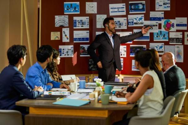 新年开工抢跑全球市场时空壶W4Pro成外贸人高效沟通利器 