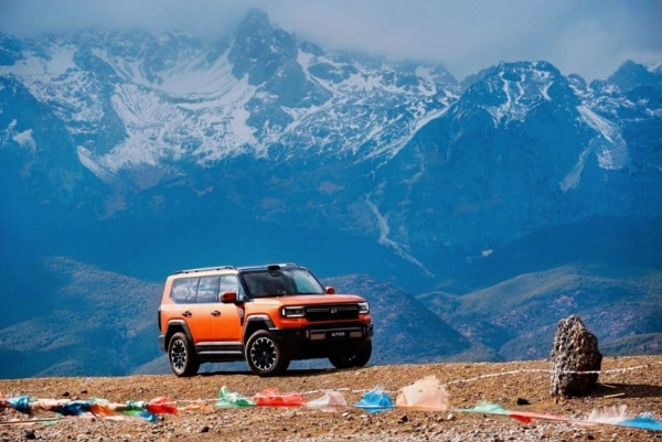 越野也能高阶智驾！纵横G700智境乾崑版征服丽江 