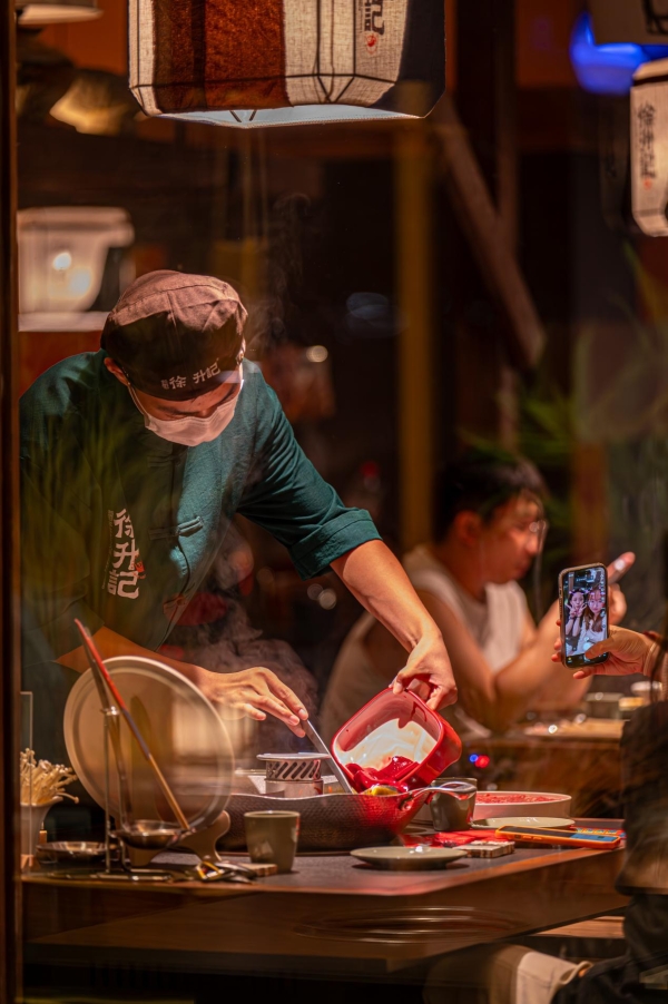 3.0门店升级！徐升记不改良老火锅如何用“不改良”赢得加盟商持续复投？ 