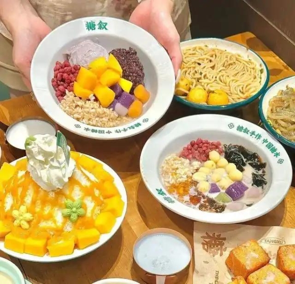 1900亿糖水市场“冰火两重天”：快的狂奔千店，慢的稳健扩张 