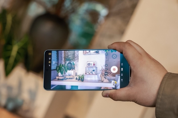 科技赋能移动生活新范式 三星Galaxy S26系列及生态新品在蓉亮相 