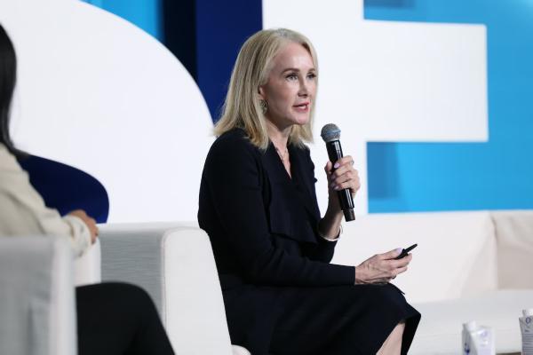 亚洲品牌营销及电子商贸论坛集全球品牌领袖，探讨企业增长新路径 