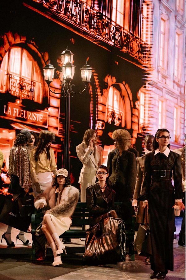 非均质之光 |MAGGIE MA诠释当代女性之光 