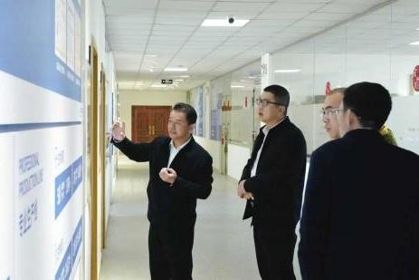 市农业农村局副局长陈建伟一行莅临洛东生物参观调研 