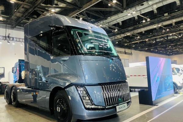 原生之力：解密福田卡文重卡BEACON如何重塑新能源重卡的价值逻辑 