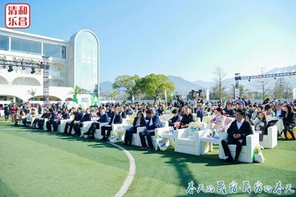 破局者“回家呗”亮相第五届广东民宿大会：三年免佣，誓建住宿人自己的AI平台 