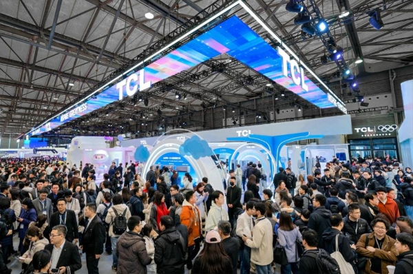 AWE 2026启幕！TCL小蓝翼新一代AI健康空调全系列产品实力登场 