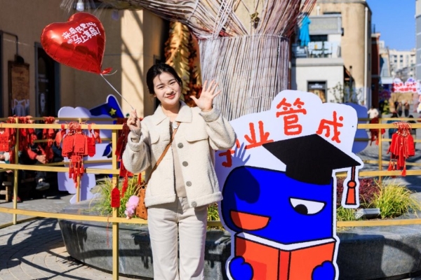 郑州阜民里：千年商都文脉绽放新春光彩，文化活态传承点亮城市生活 