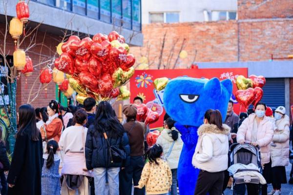 郑州阜民里：千年商都文脉绽放新春光彩，文化活态传承点亮城市生活 