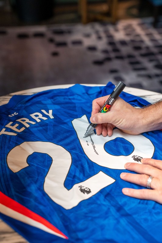 TMGM携手切尔西，成功呈现The Famous CFC曼谷站 