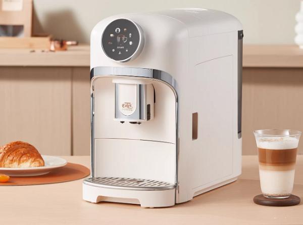 霍科智造，醇香赋能——宁波霍科工厂，铸就卡伦特M11全球爆款 