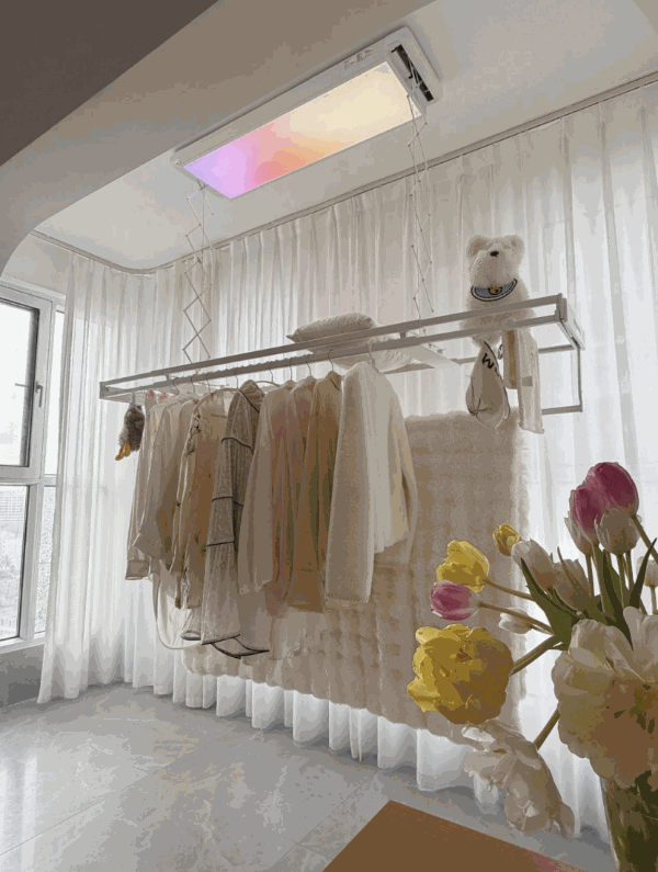 年轻用户疯抢！好太太小天舱光影系列凭“颜值 + 疗愈”成38节家居预售黑马 