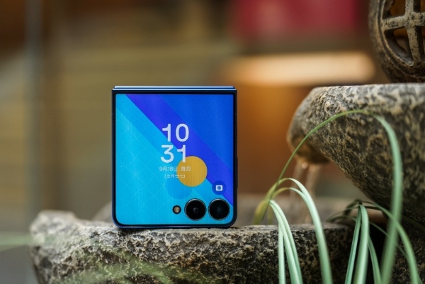 新学期“趣”享校园生活 三星Galaxy Z系列来助力 