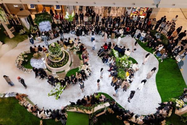 携手《嘉人marie claire》， 银泰百货多城解锁春日穿搭新灵感