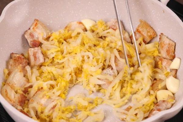 怕亚硝酸盐？怕高盐？盐中甜携健康酱菜破局 正式登陆明康汇