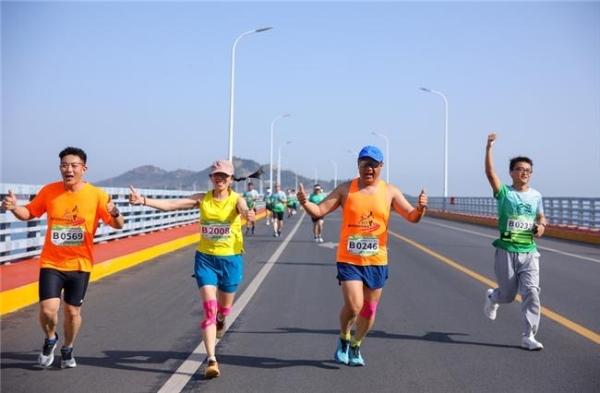 纯净海岛·就是享跑丨2026长岛环岛踏青跑圆满落幕 