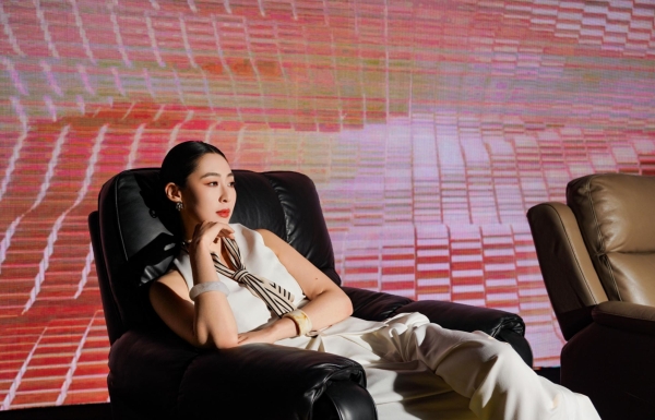 春晚同款+清华背书，舒漫德用AI解决沙发所有核心痛点 