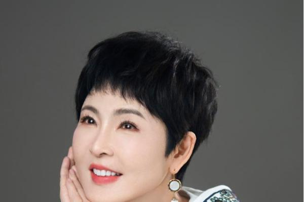 世界卫生日×妇女心理健康关爱日丨张德芬传递成长力量，共筑健康中国 