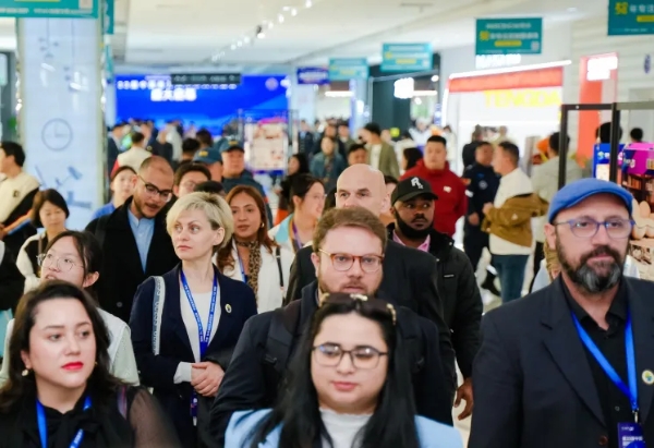 全链协同·价值共享 | 第33届胜芳国际家具博览会盛大启幕 