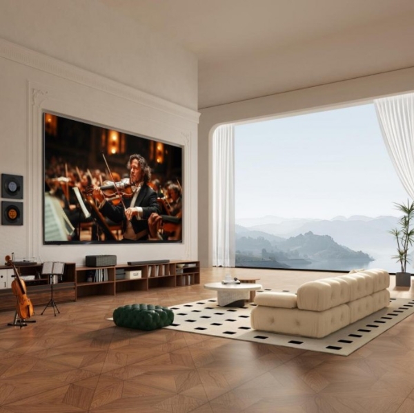 旗舰UX同源技术！海信电视U6S Pro预售开启，万元音画体验再攀新高 