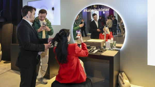 MOVA Aero C亮相土耳其发布会，引领高端个护新风尚 