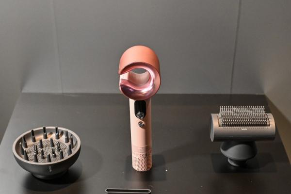 MOVA Aero C亮相土耳其发布会，引领高端个护新风尚 