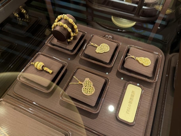 华东高奢新选择｜君佩黄金杭州大厦店，以珠宝级黄金抢占高端市场 