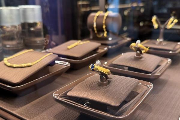 华东高奢新选择｜君佩黄金杭州大厦店，以珠宝级黄金抢占高端市场 