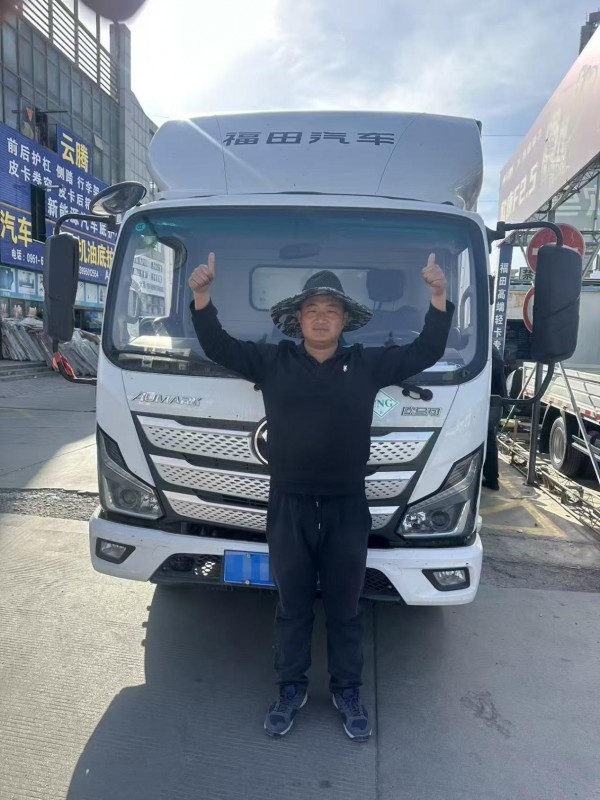 月入近2万，欧马可LNG冷藏车助“小马哥”开启创富新副本 