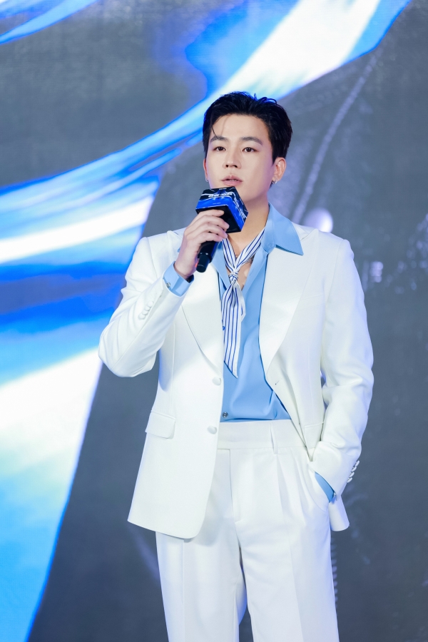 硬核领航 共赢巅峰｜海洋至尊 2026 经销商会议暨战略新品发布会启幕男士洗沐新纪元 