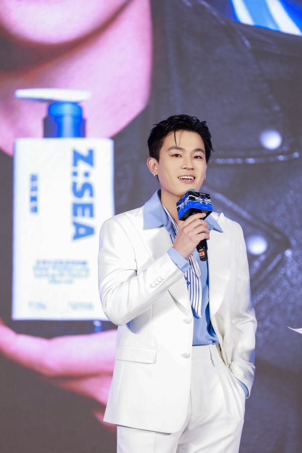 硬核领航 共赢巅峰｜海洋至尊 2026 经销商会议暨战略新品发布会启幕男士洗沐新纪元 