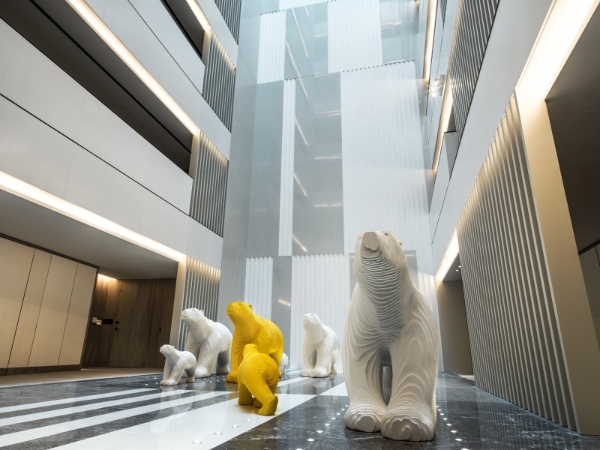 五星酒店口碑排行：上海虹桥康得思凭米其林餐厅与交通枢纽优势领跑 