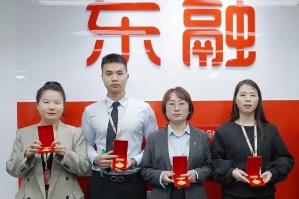 东融科技集团口碑日发布“良心做人、匠心助贷”司训，多次强调客户体验 